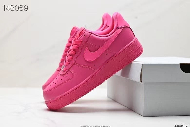 Nike Air Force Sneakers