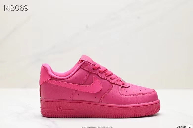 Nike Air Force Sneakers
